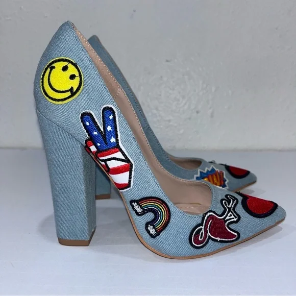 SOLD Denim Heels with Heart Peace Sign patches size 6.5 inches - Picture 3 of 4